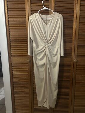 Elegant Cream Twist-Front Women’s Dress Sz XL